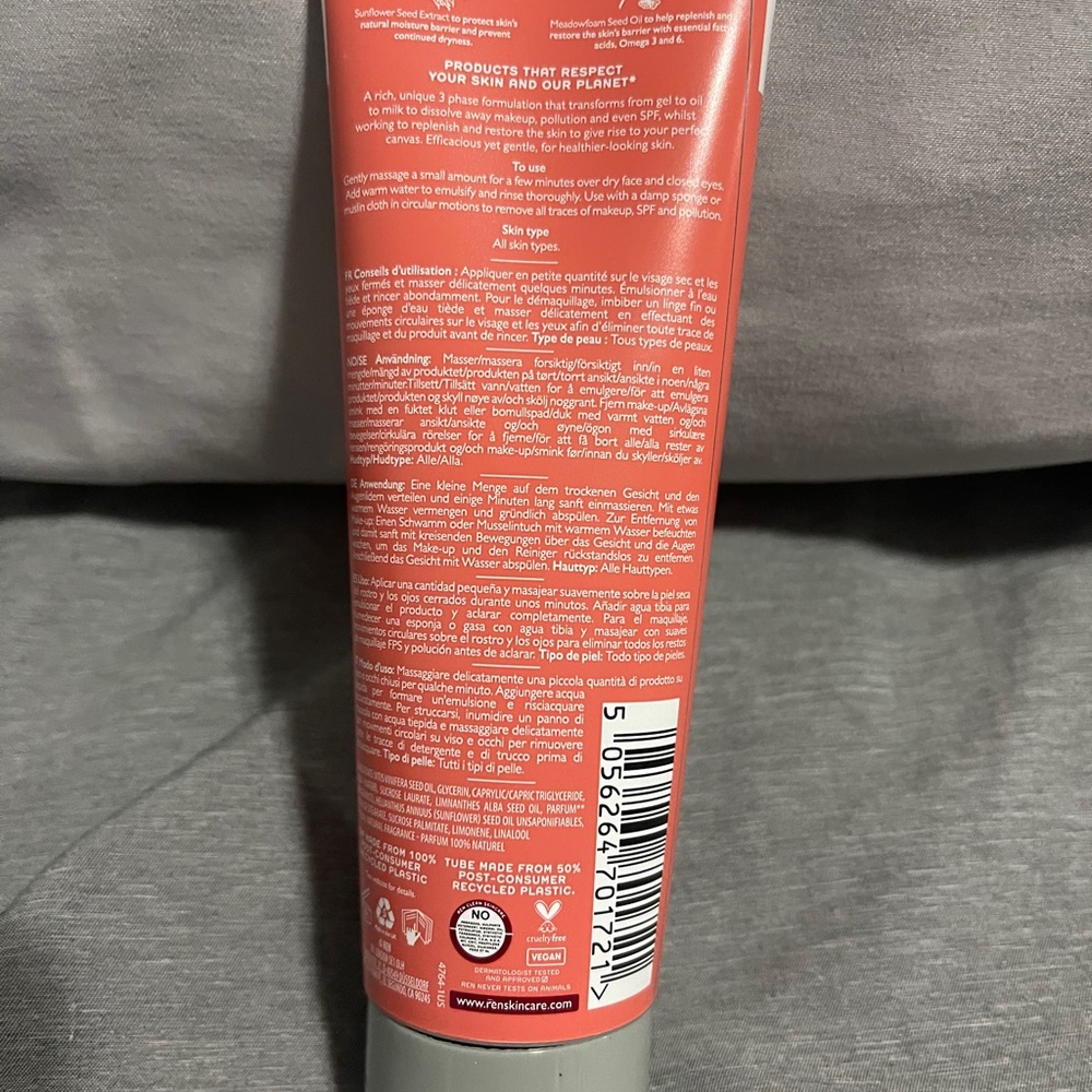 Ren skincare - Perfect Canvas Jelly Oil Cleanser